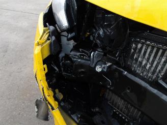 Peugeot 208  picture 12