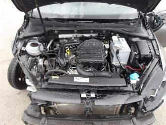 Volkswagen Golf  picture 20