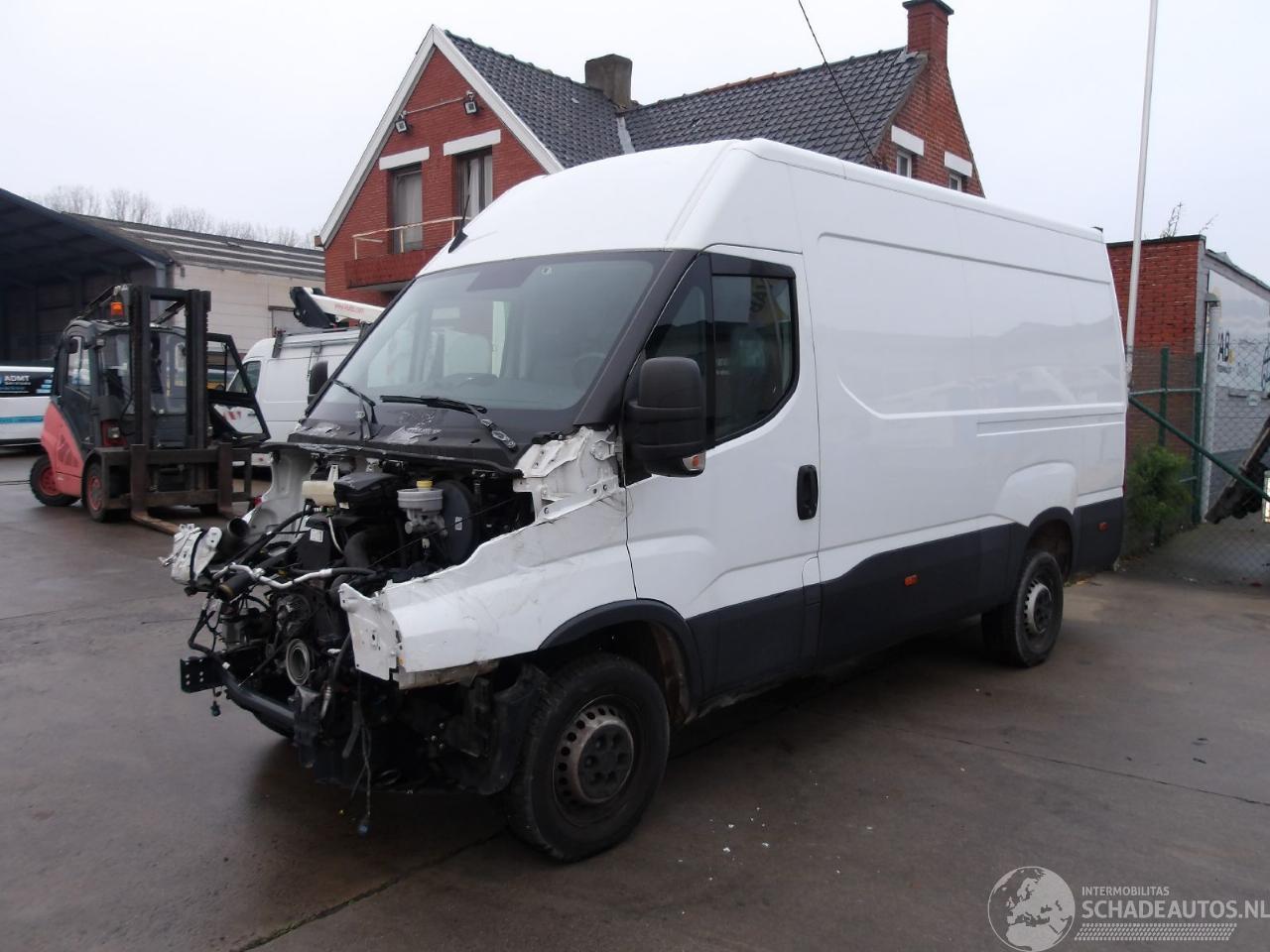 Iveco Daily 35 S16