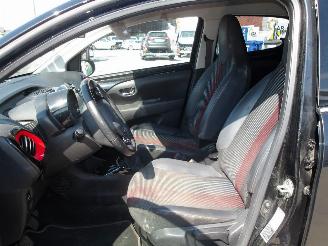 Peugeot 108 GT- LINE picture 19