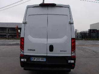 Iveco Daily 35 S16 picture 6