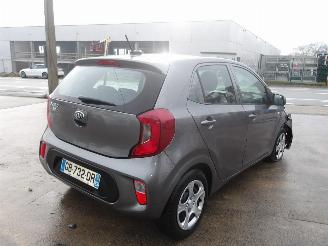 Kia Picanto  picture 7