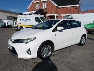 Damaged car Toyota Auris  2014/7