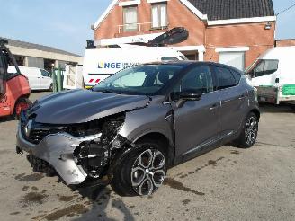 Renault Captur  picture 9