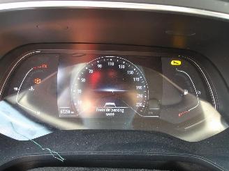 Renault Captur  picture 28