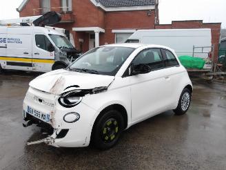 Fiat 500E  picture 8