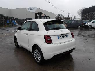 Fiat 500E  picture 6