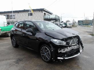 damaged passenger cars BMW 2-serie  2023/9