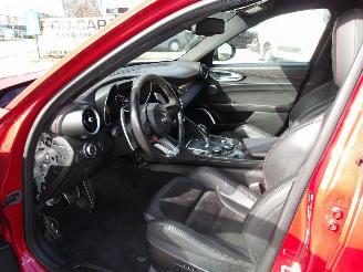 Alfa Romeo Giulia QV 2.9 510CV picture 12