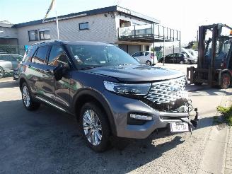 Vaurioauto  passenger cars Ford Explorer PLATIMIUN 2021/12