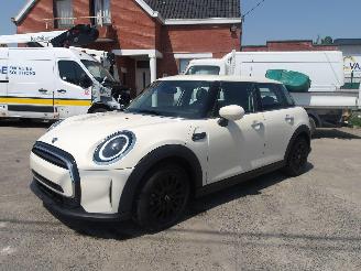 Schadeauto Mini One  2022/8