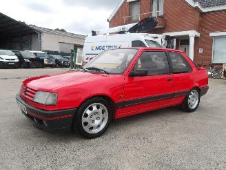 Unfallwagen Peugeot 309 GTI 1991/7