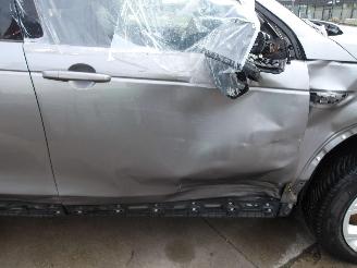 Land Rover Discovery Sport 2.0 P200 picture 14