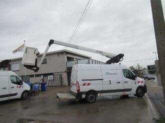 Renault Master HOOGTEWERKER picture 16