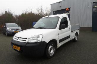 Schade bestelwagen Citroën Berlingo 1.6HDI 800 PICK UP / OPEN LAADBAK 2008/2