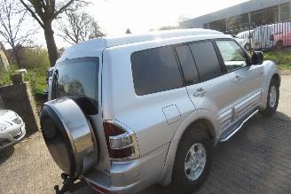 Mitsubishi Pajero PAJERO 3.2 DI GLS LBHR LONG BODY 4X4 AIRCO picture 26