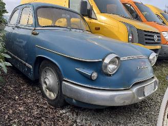 Panhard PL 17 SEDAN picture 23