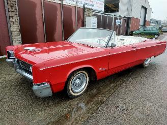 Voiture accidenté Chrysler Newport V8 440CI MOTOR CABRIOLET (WAS ORIGINEEL EEN COUPE) 1967/2