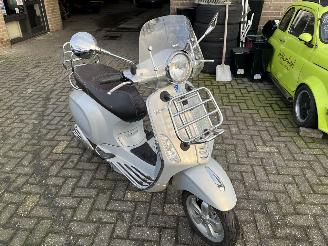 Piaggio  VESPA PRIMAVERA SNORSCOOTER picture 17