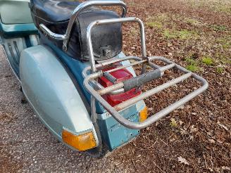 Vespa  125 cc klassieke motorfiets voor restauratie picture 32