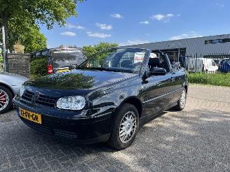 Avarii autoturisme Volkswagen Golf -CABRIOLET, Cabriolet 1.8 75pk Trendline 2000/7