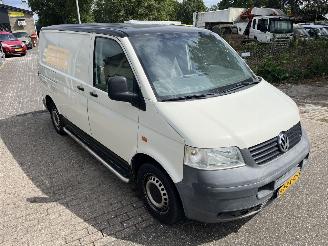 Volkswagen Transporter BESTEL TDI 63KW 0.8 picture 18