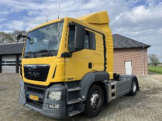 Schade vrachtwagen MAN TGS 18.400 TREKKER EURO 6 AIRCO 2013/12