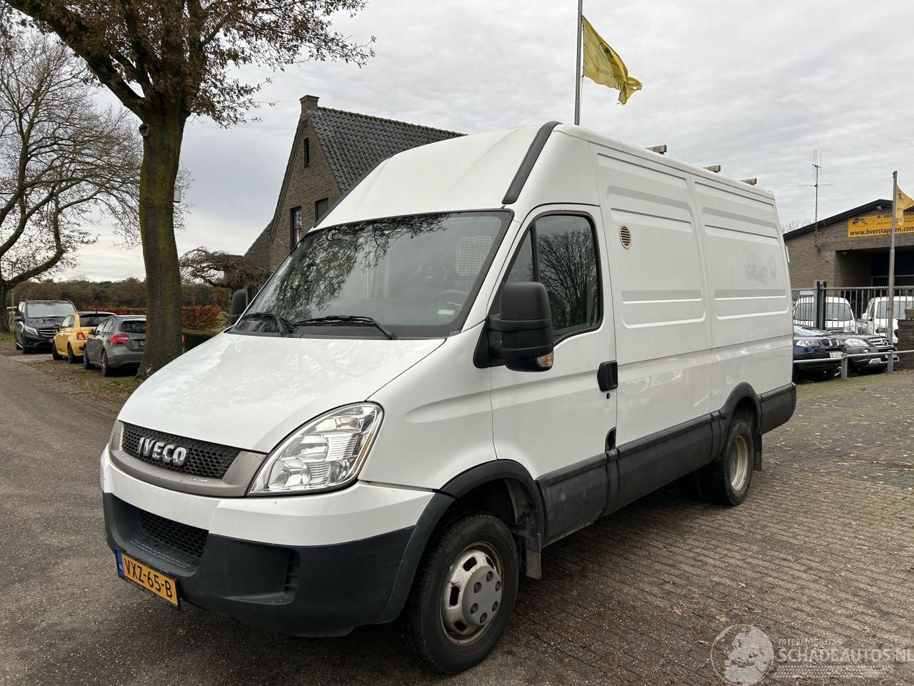 Iveco Daily 50C15V 330 H2 DUBBELLUCHT ACHTER