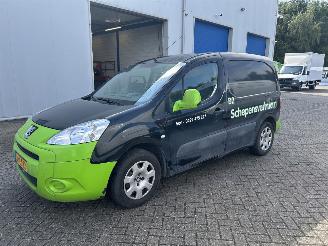 Peugeot Partner bestel 120 1.6 e-HDI L1 XR Profit + MOTORSCHADE ! picture 2