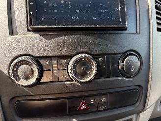 Mercedes Sprinter 519 CDI 3.0 V6 DUBBELLUCHT, AIRCO, HANDGESCHAKELD picture 10