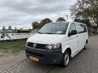 Avarii autoturisme Volkswagen Transporter 2.0 TDI 62kw KOMBI / COMBI / PERSONENBUS L2/H1, PRIJS IS EXCL. BTW !!! 2013/5