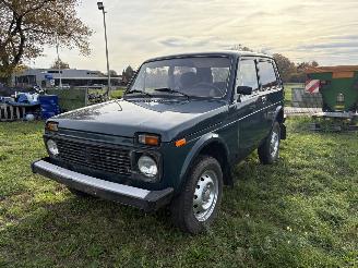 škoda osobní automobily Lada Niva 1.7 4x4 Benzine (merk WOLGA-AUTOW. Type VAZ 2121 op kenteken) 1998/10