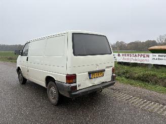 Volkswagen Transporter 1.9 TD 50KW picture 4