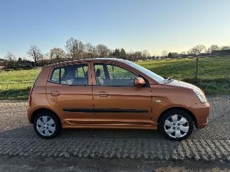 Kia Picanto 1.0 LX picture 17
