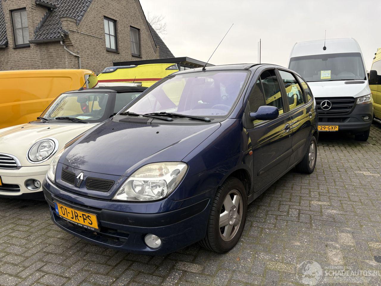 Renault Mégane Scénic 2.0 16V AUTOMAAT, CLIMA
