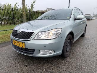 Damaged car Skoda Octavia 1.4 TSI COMBI AUTOMAAT 2009/4
