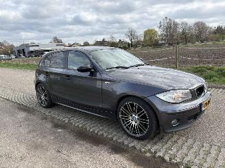 BMW 1-serie 118i High Executive automaat picture 17