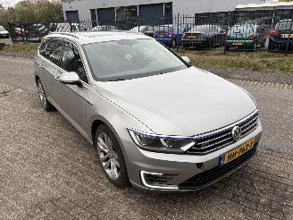 Volkswagen Passat Variant 1.4 TSI GTE Highline LEES TEKST !! MEGATRONIC DEFECT ! picture 32