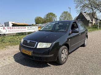 Vaurioauto  passenger cars Skoda Fabia 1.9 TDI CHOICE 74KW AIRCO 2004/5