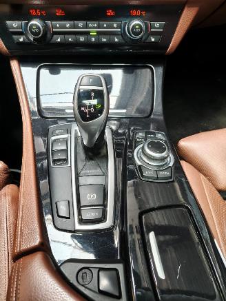 BMW 5-serie Touring 528i High Executive, 3.0 6 CILINDER BENZINE ! picture 8