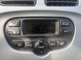 Citroën Xsara PICASSO 1.6I-16V IMAGE picture 7