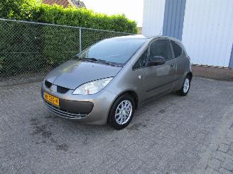Avarii autoturisme Mitsubishi Colt 1.1 Navi Airco 2008/9