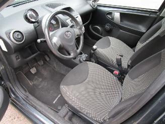 Toyota Aygo Airco Radio/CD 5-Drs picture 14