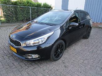  Kia Cee d 1.6 GDI Navi Camera Clima 6-Bak 2013/1