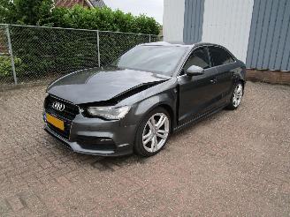 uszkodzony samochody osobowe Audi A3 1.4 TFSI Sedan Navi Clima 6-Bak 2016/4