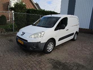 Avarii auto utilitare Peugeot Partner 1.6 HDI Airco Schuifdeur 2012/8