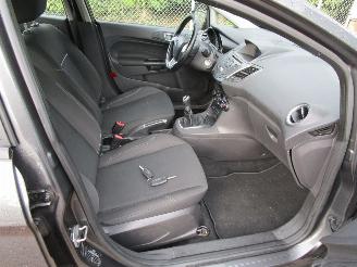 Ford Fiesta 1.5 TDCI Navi Airco 5-Drs picture 12
