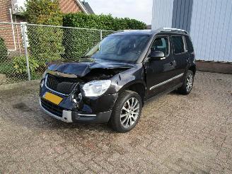 Coche accidentado Skoda Yeti 1.2 TSI Navi Clima 6-Bak 2013/8