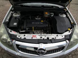 Opel Vectra 1.8 Leder Navi Clima picture 8