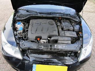 Skoda Octavia 1.6 TDI Clima Radio/CD 6-Bak picture 9